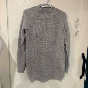 Thyme Maternity Grey Confetti Knit Mock‎ Neck Pullover Tunic Sweater Size Medium